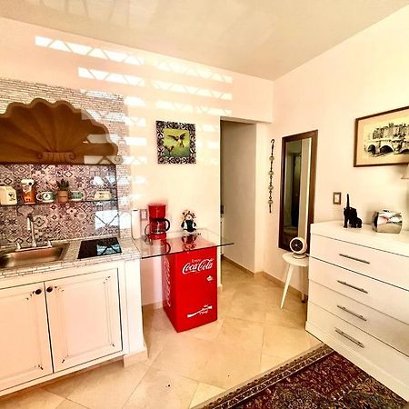 Small Pet Friendly, Pool And Gym Apartment Сан Мигел де Аленде Екстериор снимка